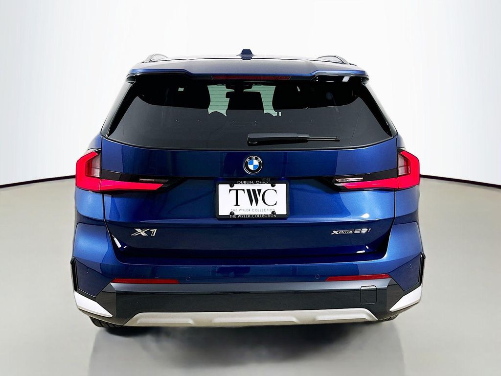 صورة 6 لـ 2023 BMW X1 XDRIVE28I