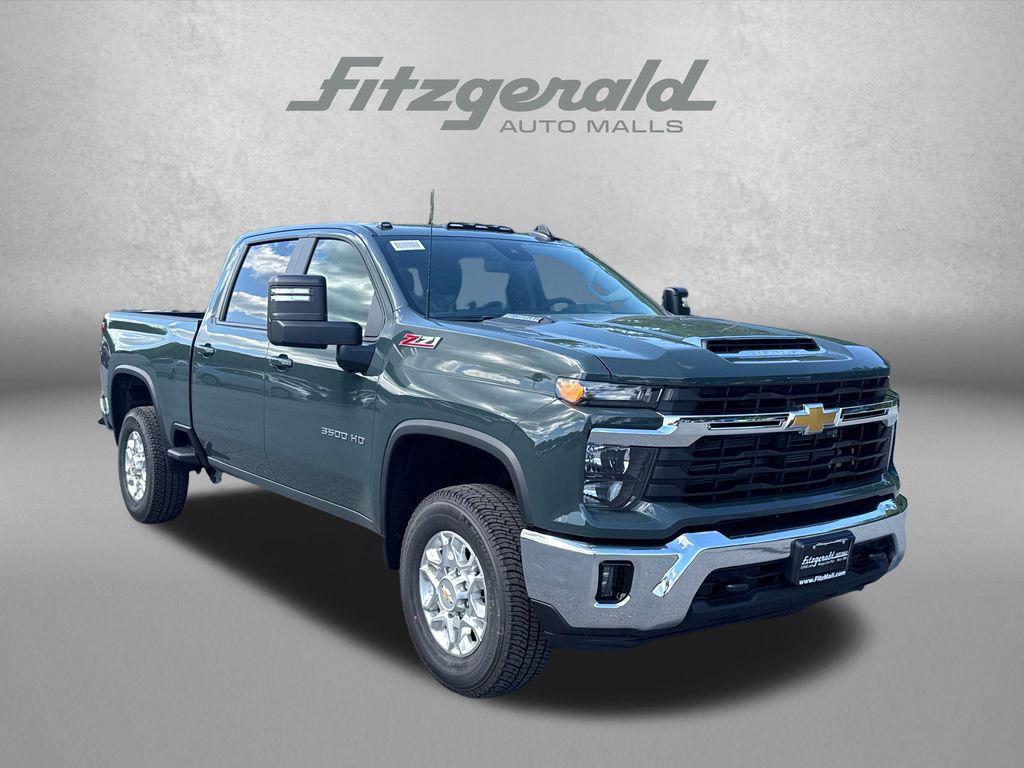 New 2026 Chevrolet Silverado 3500 LT