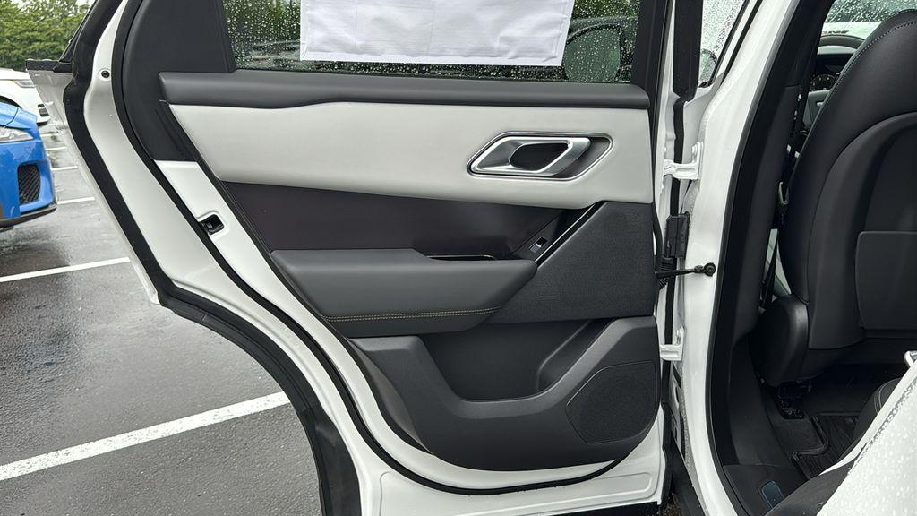 2026 LAND Rover RANGE ROVER VELAR P250 SE R-DYNAMIC 缩略图 23