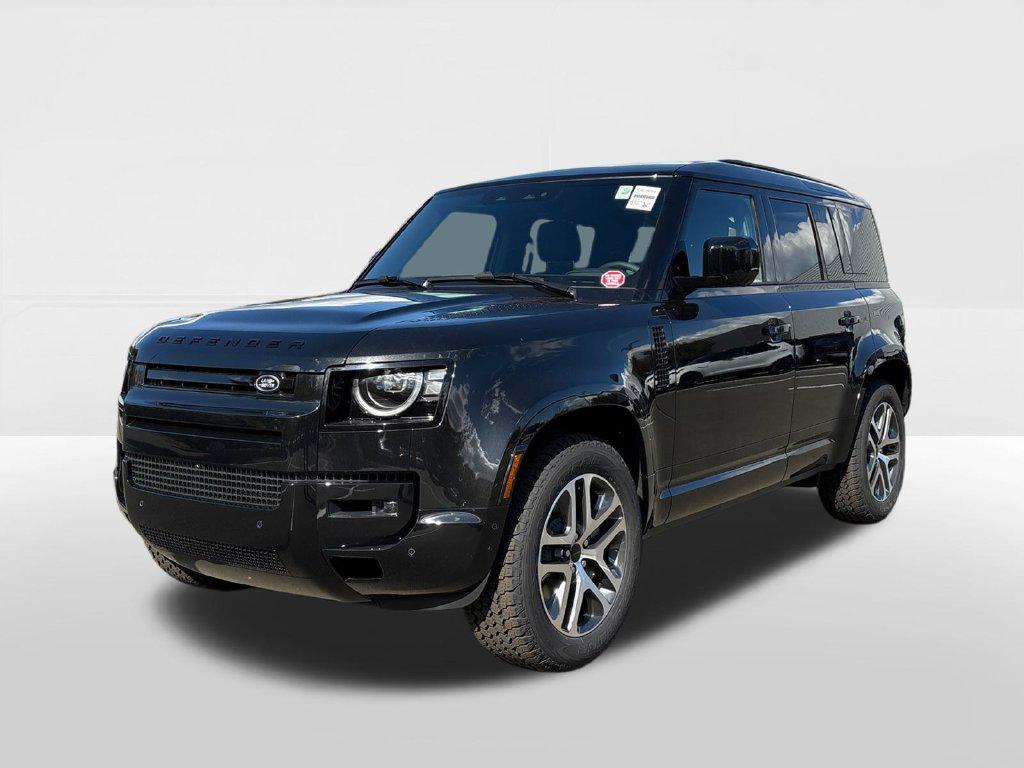 New 2026 Land Rover Defender P400 X-Dynamic SE