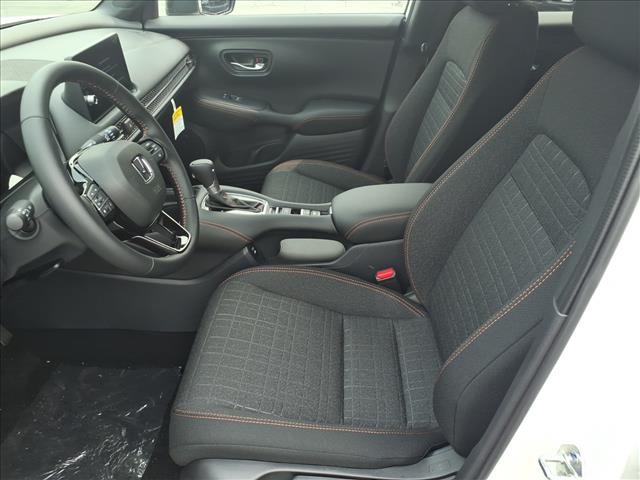 صورة 6 لـ 2027 Honda HR-V SPORT