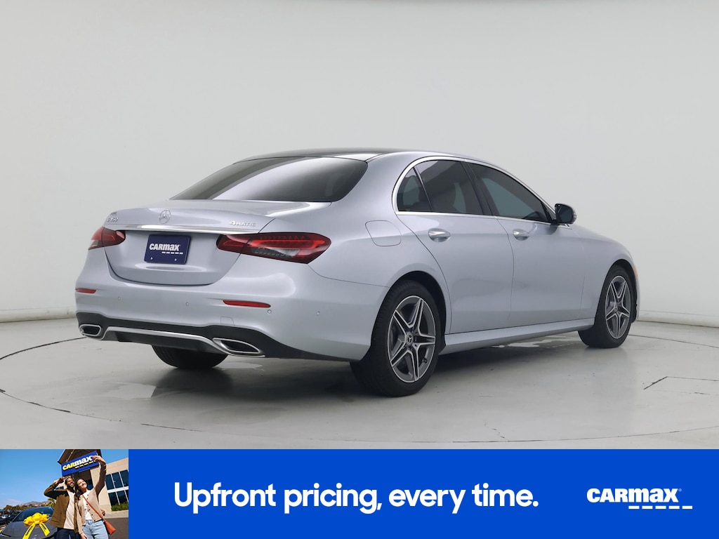 MERCEDES-BENZ E-CLASS - 10