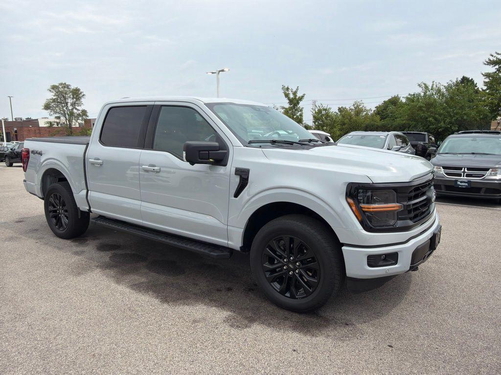 2024 FORD F-150 XLT — фото 9