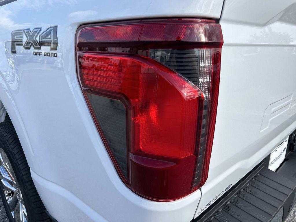 2026 FORD F-150 XLT — миниатюра 11