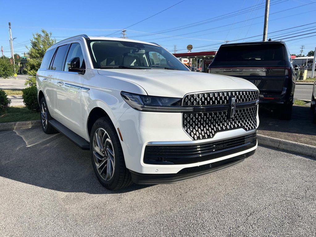 New 2026 Lincoln Navigator Premiere
