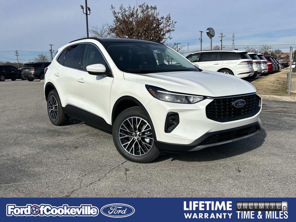 New 2026 Ford Escape PHEV SE