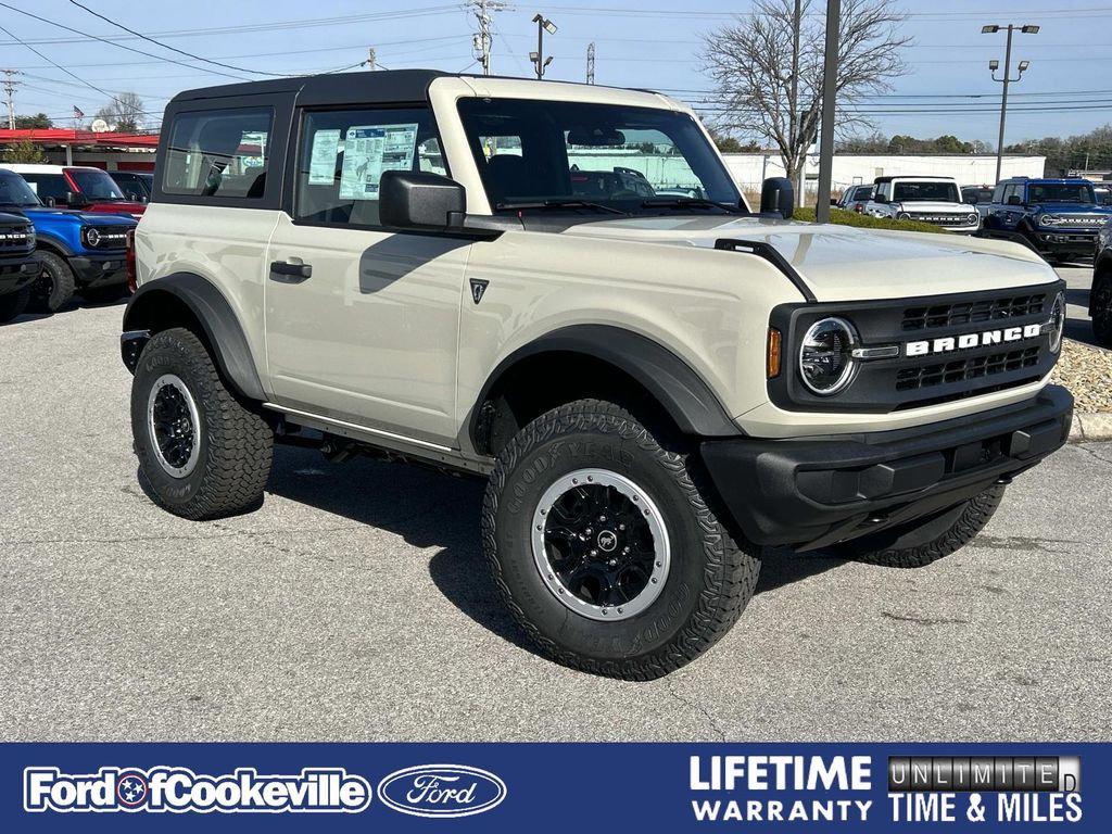 New 2025 Ford Bronco Base