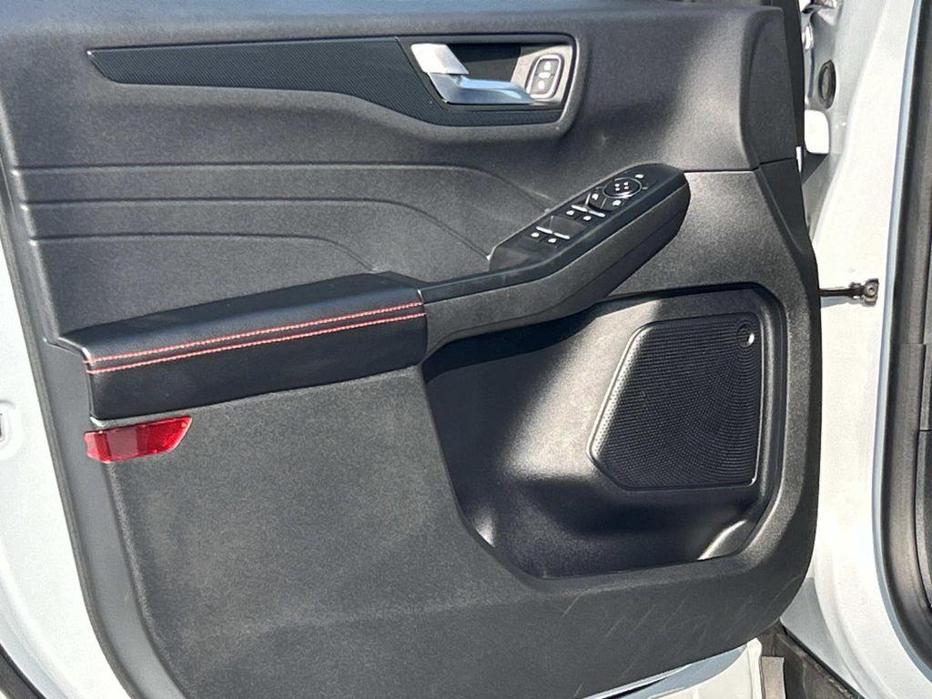 2025 FORD ESCAPE ST-LINE 缩略图 25