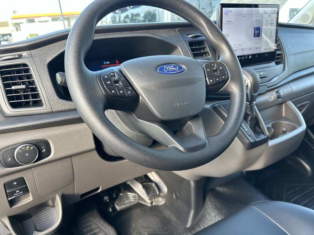 صورة مصغرة 12 لـ 2026 FORD TRANSIT-250 BASE