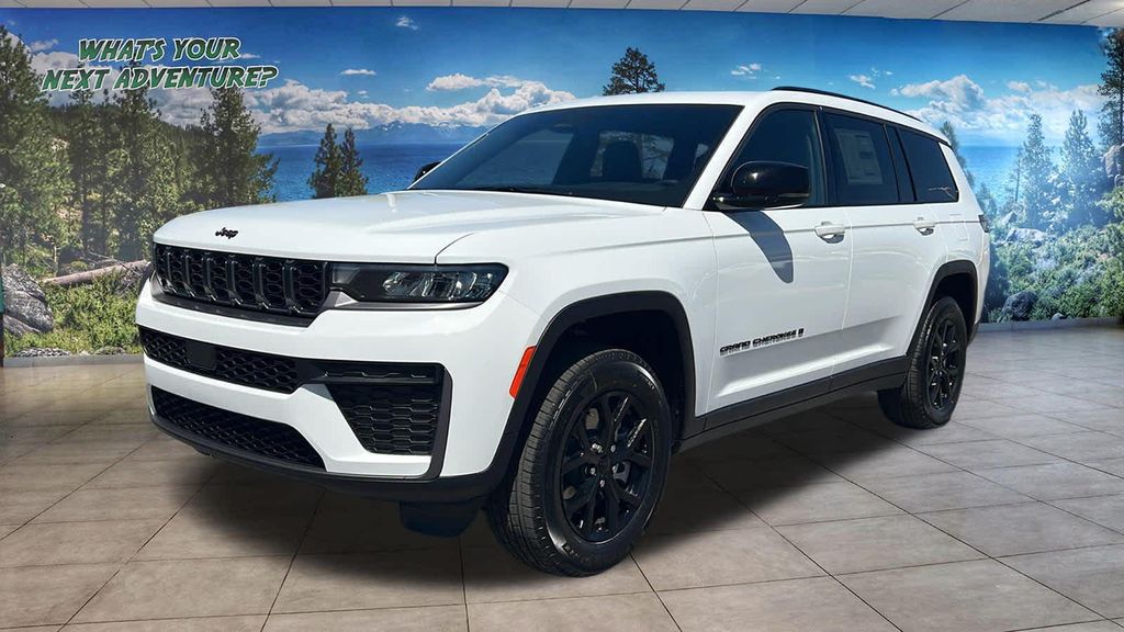 New 2026 Jeep Grand Cherokee L Altitude