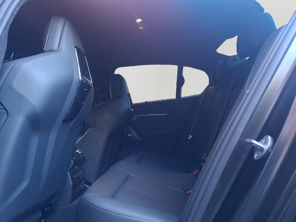 2025 BMW M5 BASE photo 7