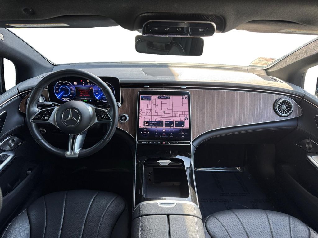 2023 Mercedes-BENZ EQE 照片 10