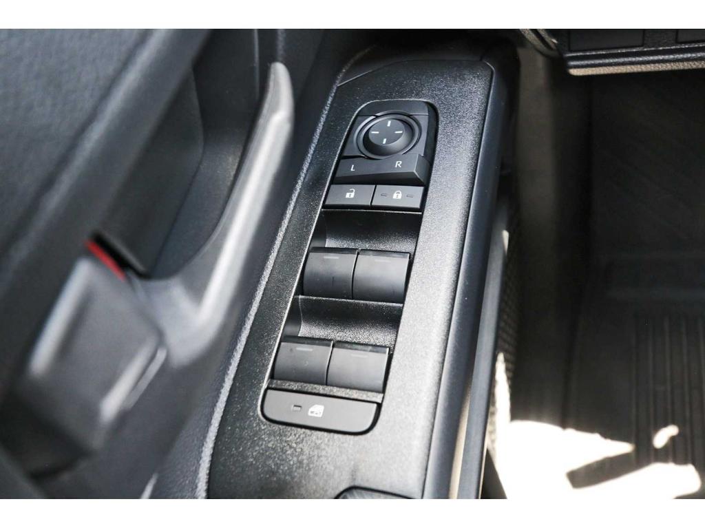صورة مصغرة 20 لـ 2026 Toyota 4RUNNER SR5