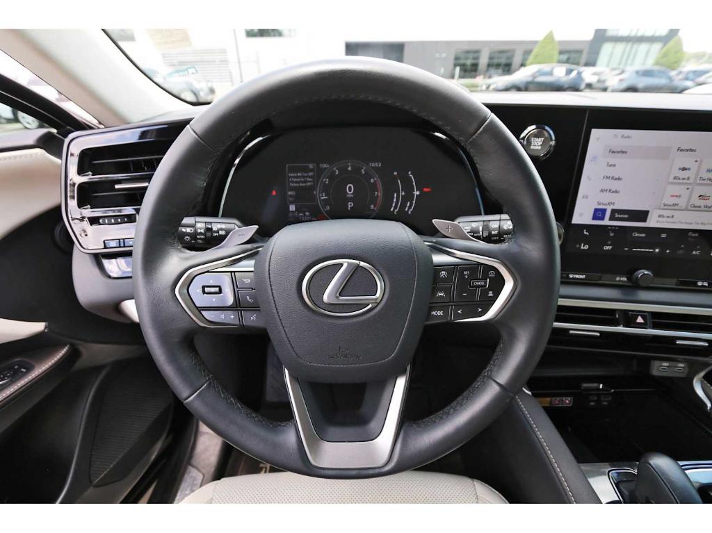 صورة مصغرة 13 لـ 2024 Lexus RX 350