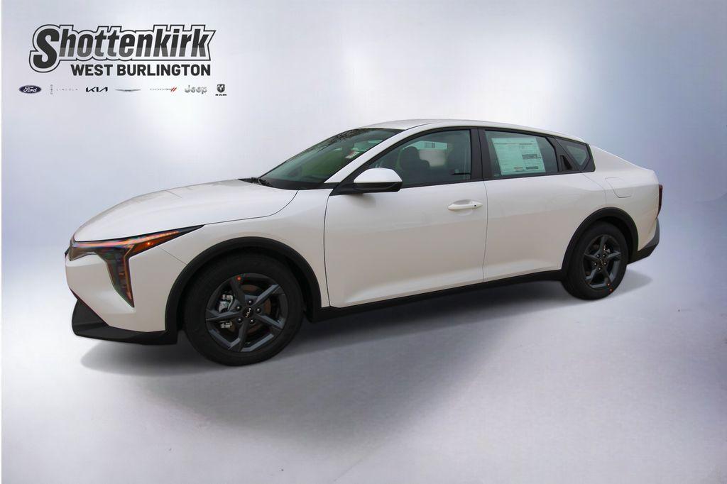 New 2026 Kia K4 LXS