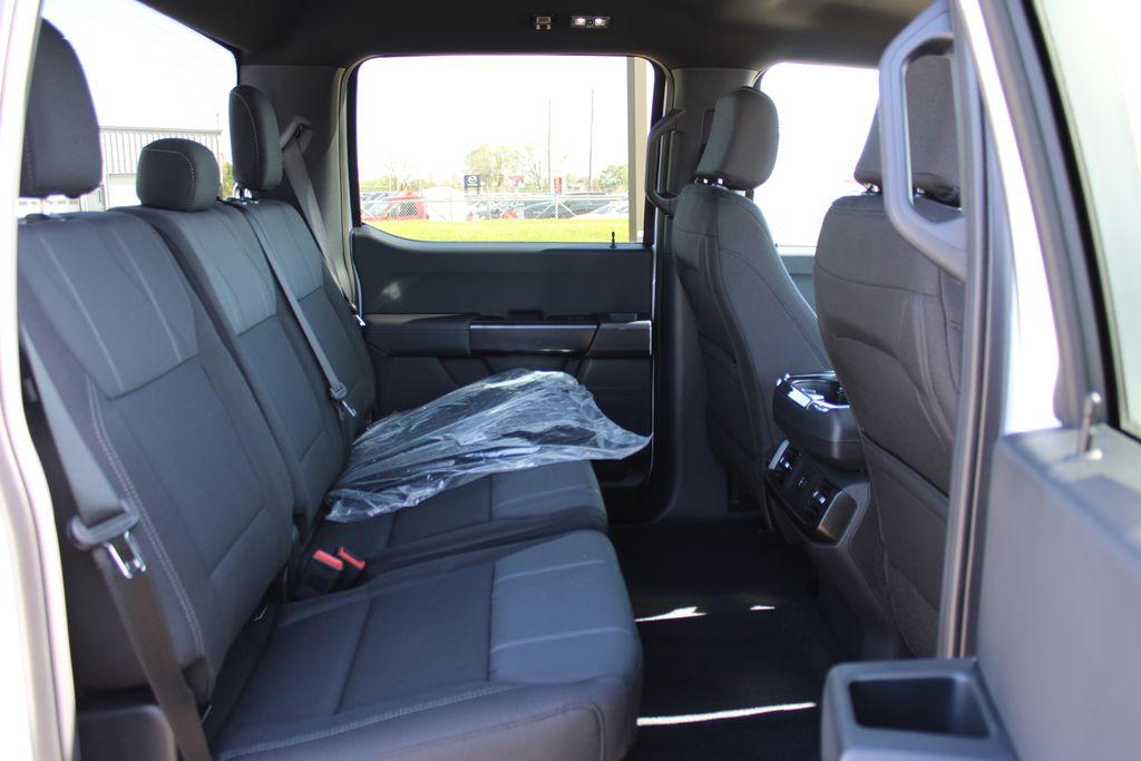 FORD F-150 STX - 9