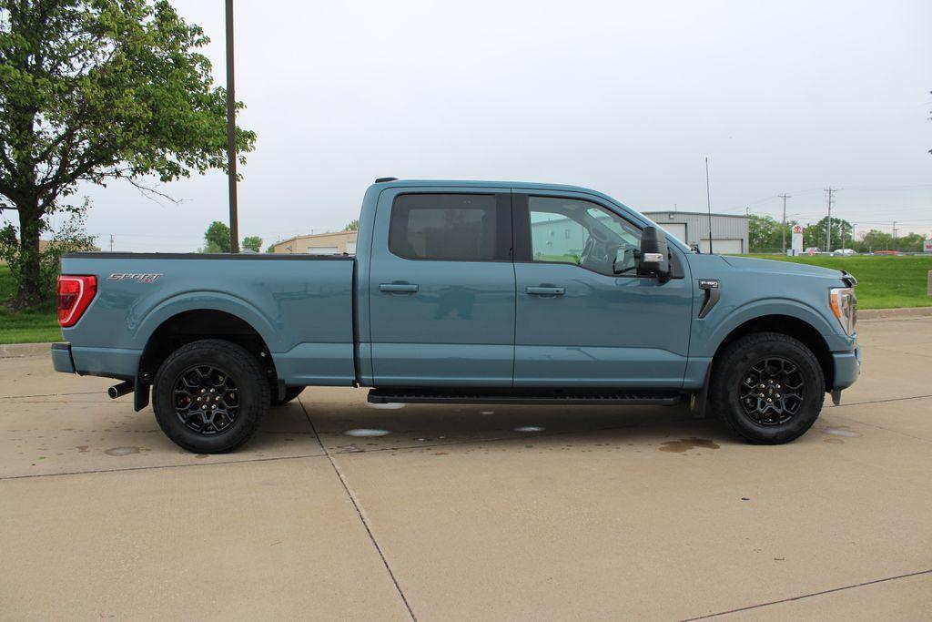 FORD F-150 XLT - 4