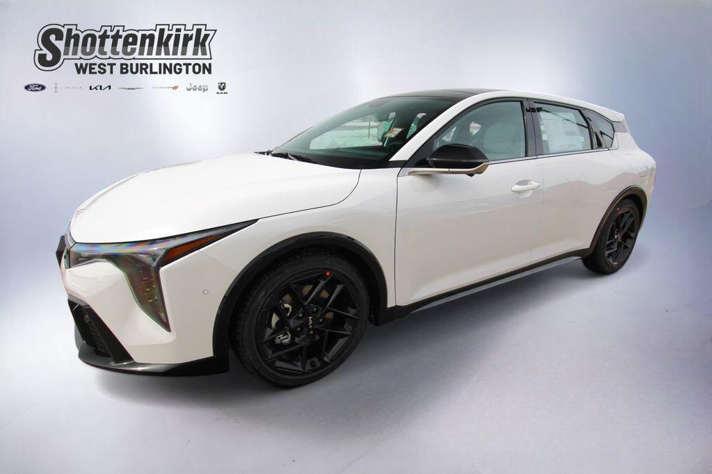 New 2026 Kia K4 GT-LINE