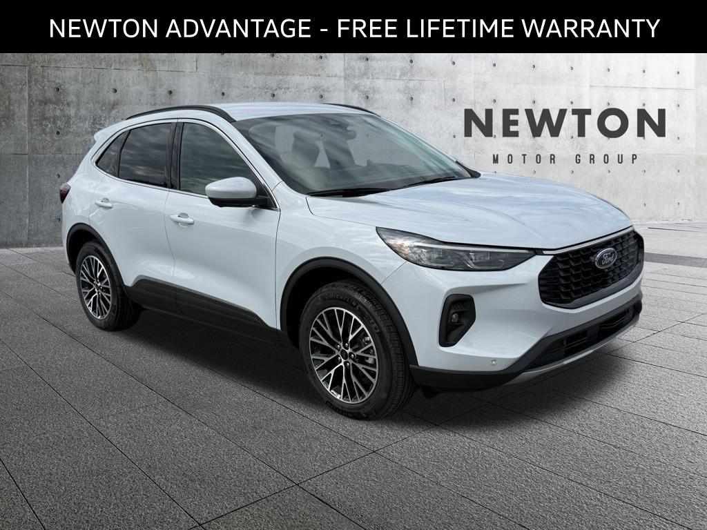 New 2026 Ford Escape PHEV