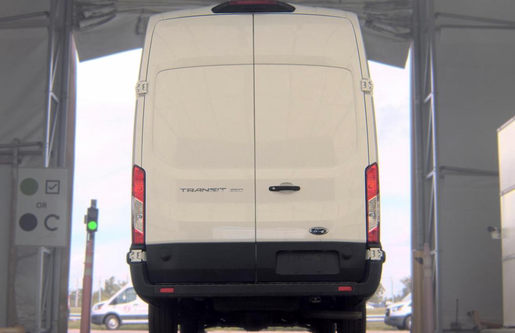 2025 FORD TRANSIT-250 BASE — фото 6