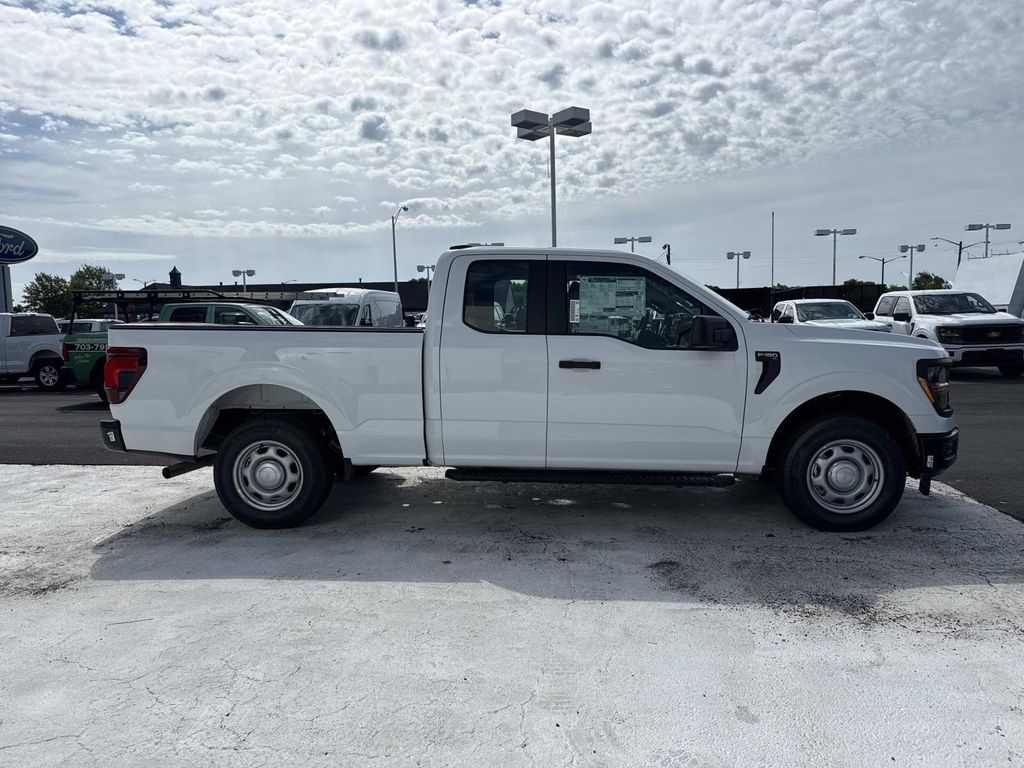 صورة 2 لـ 2026 FORD F-150 XL