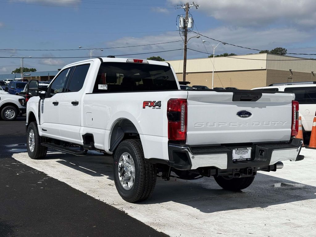 2026 FORD F-350 XLT 照片 5