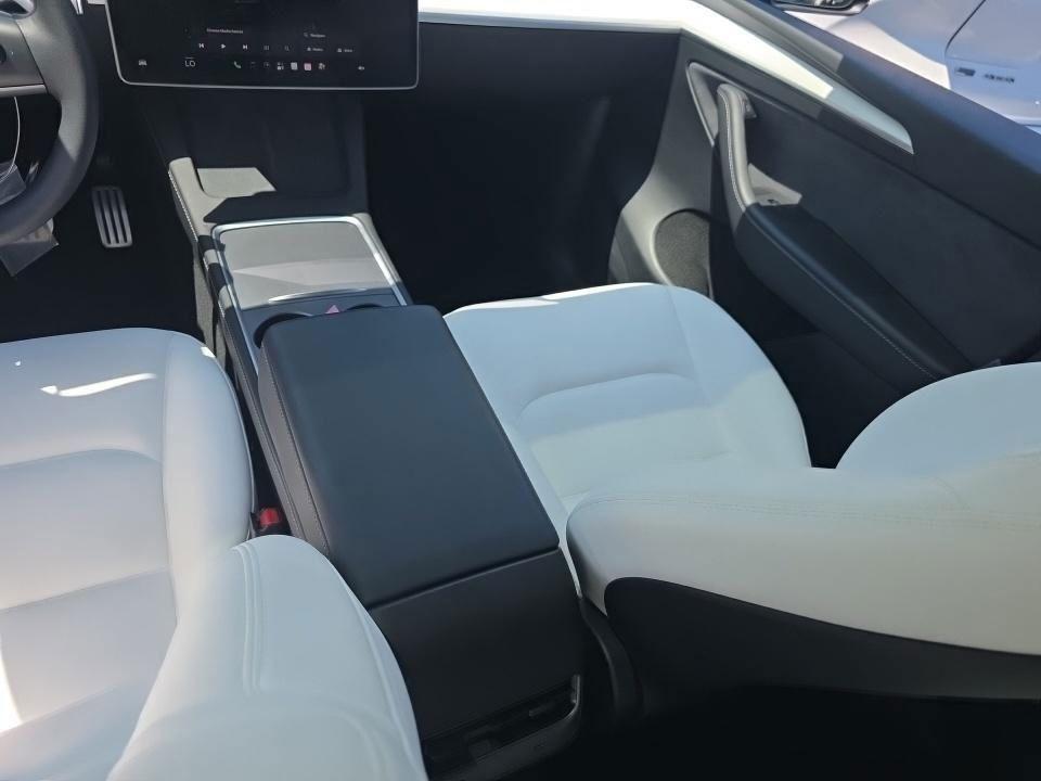 صورة مصغرة 14 لـ 2024 Tesla MODEL Y PERFORMANCE DUAL MOTOR ALL-WHEEL DRIVE