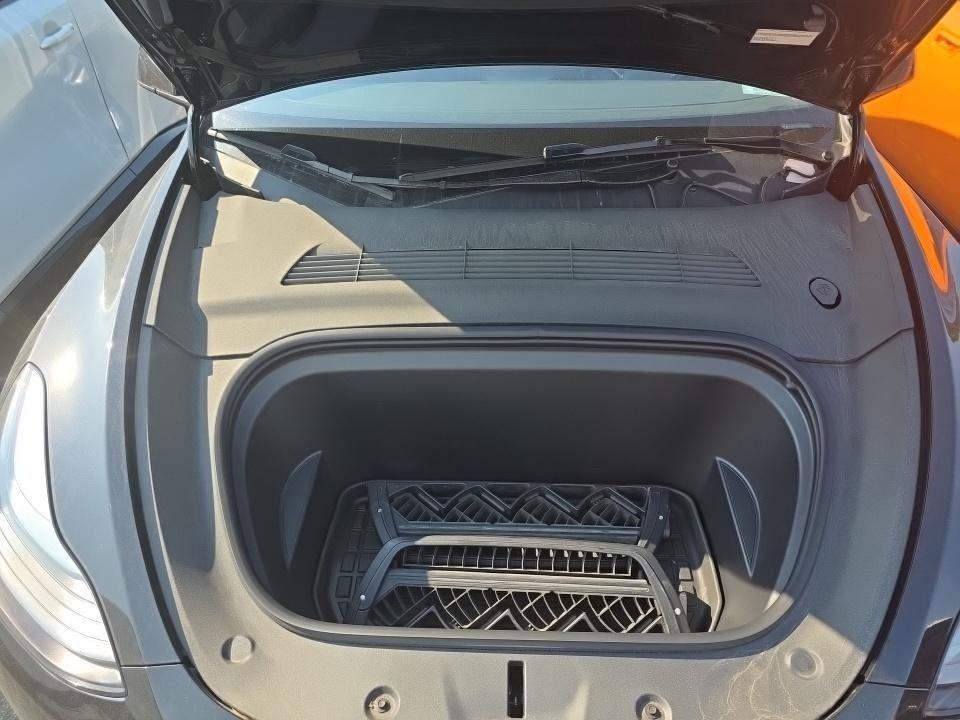 صورة مصغرة 15 لـ 2024 Tesla MODEL Y LONG RANGE DUAL MOTOR ALL-WHEEL DRIVE