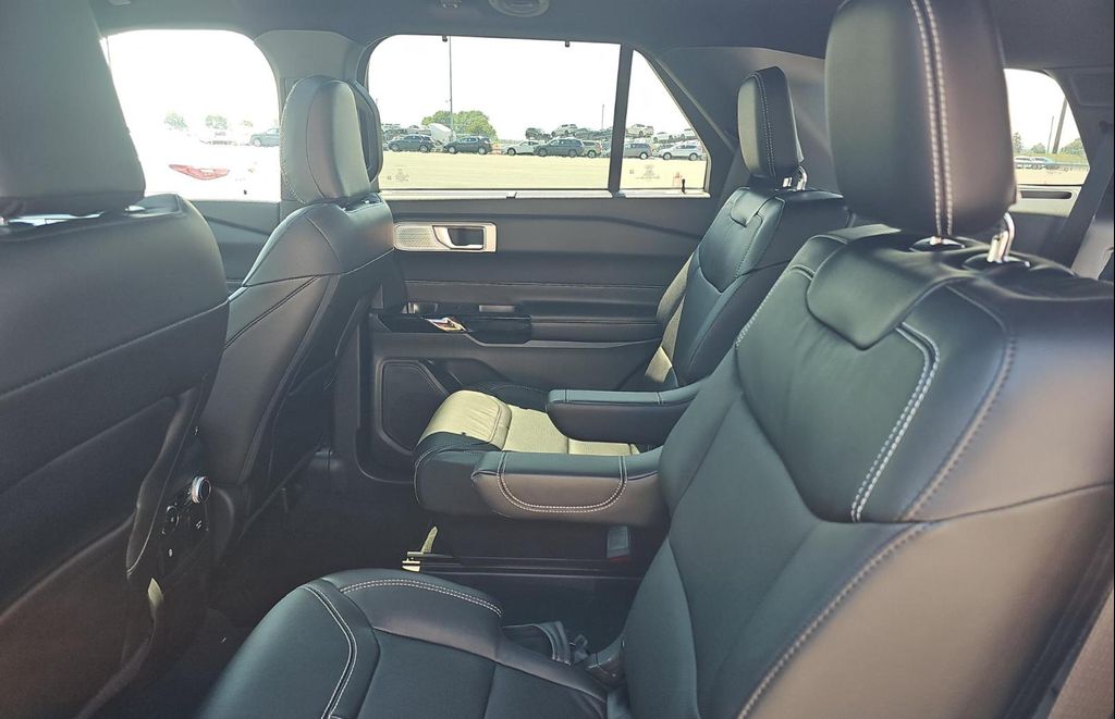 صورة مصغرة 14 لـ 2023 FORD EXPLORER ST