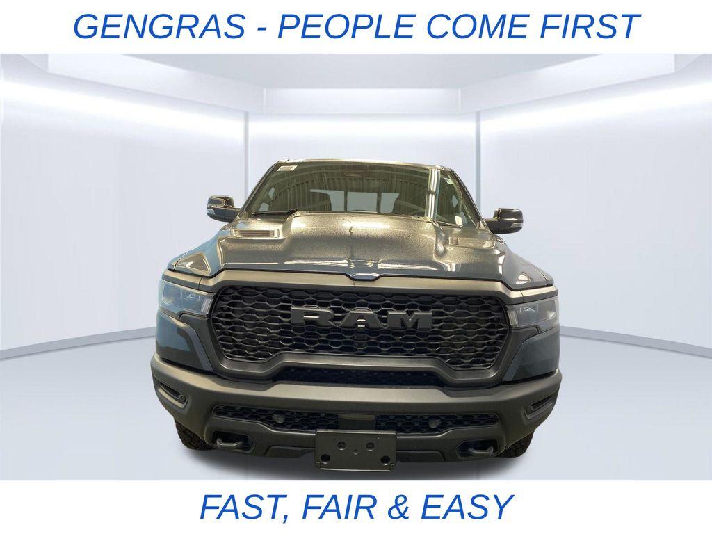 2026 RAM 1500 REBEL 照片 3