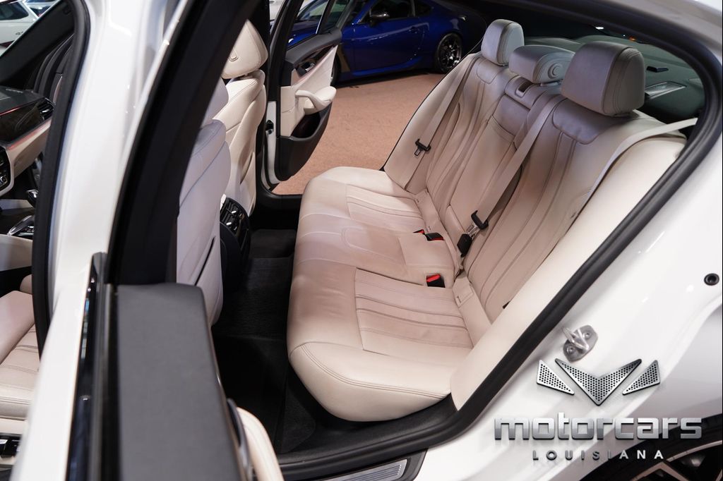 صورة مصغرة 48 لـ 2022 BMW 540 I