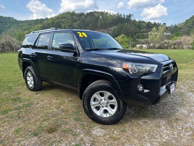 TOYOTA 4RUNNER - 2