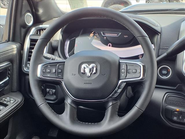 صورة 10 لـ 2026 RAM 3500 LARAMIE