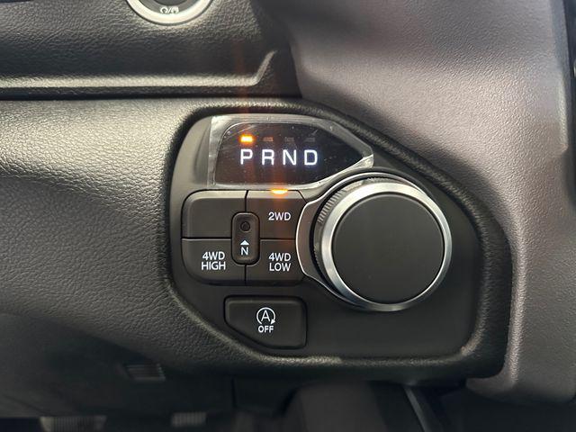 صورة مصغرة 30 لـ 2026 RAM 1500 EXPRESS