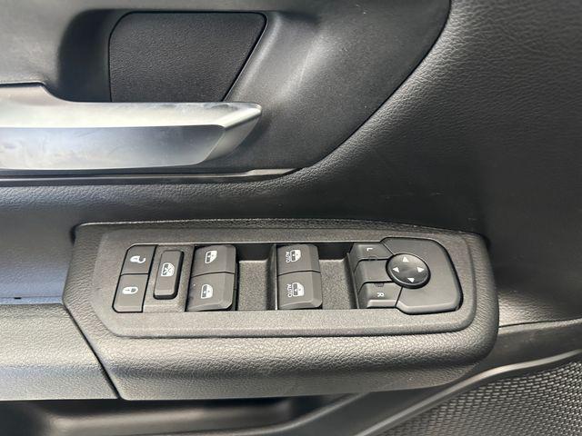 صورة مصغرة 24 لـ 2026 RAM 1500 EXPRESS