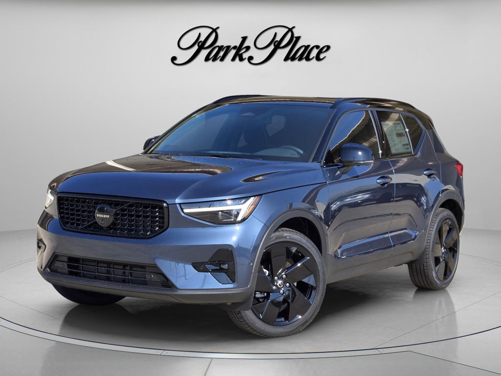 New 2026 Volvo XC40 Black Edition Ultra, B5 AWD Gas (mild hybrid)