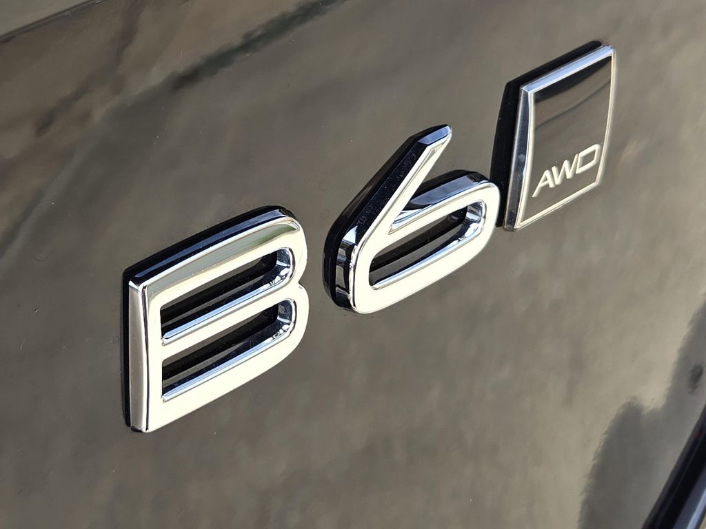صورة مصغرة 30 لـ 2026 Volvo XC90 PLUS, B6 AWD GAS (MILD HYBRID), GASOLINE, BRI