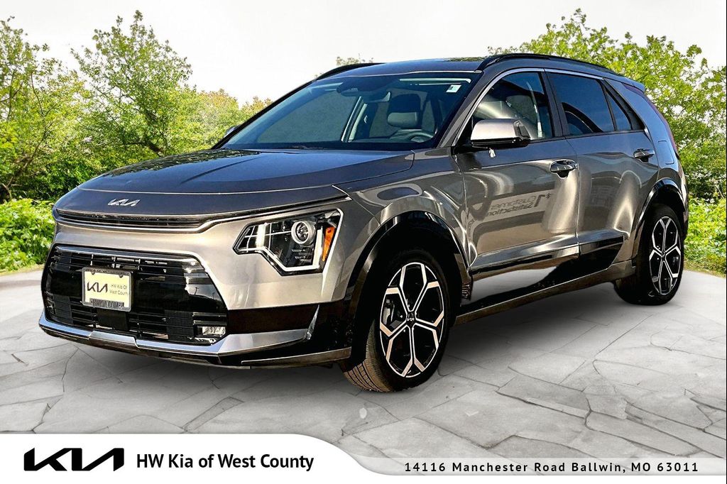 New 2025 Kia Niro Touring