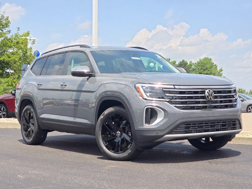 New 2026 Volkswagen Atlas 2.0T SE W/TECHNOLOGY