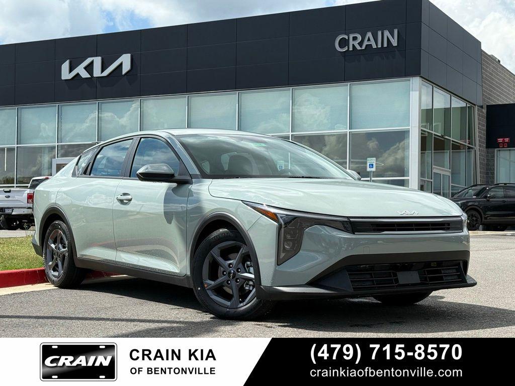 New 2026 Kia K4 LXS