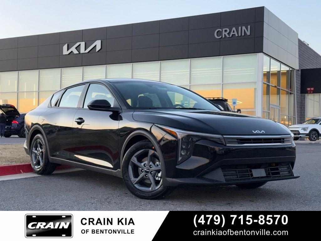 New 2026 Kia K4 LXS
