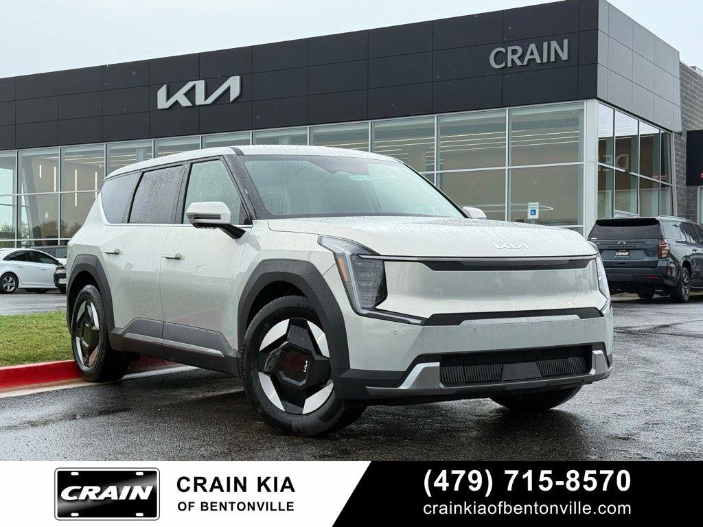 New 2026 Kia EV9 Light Short Range