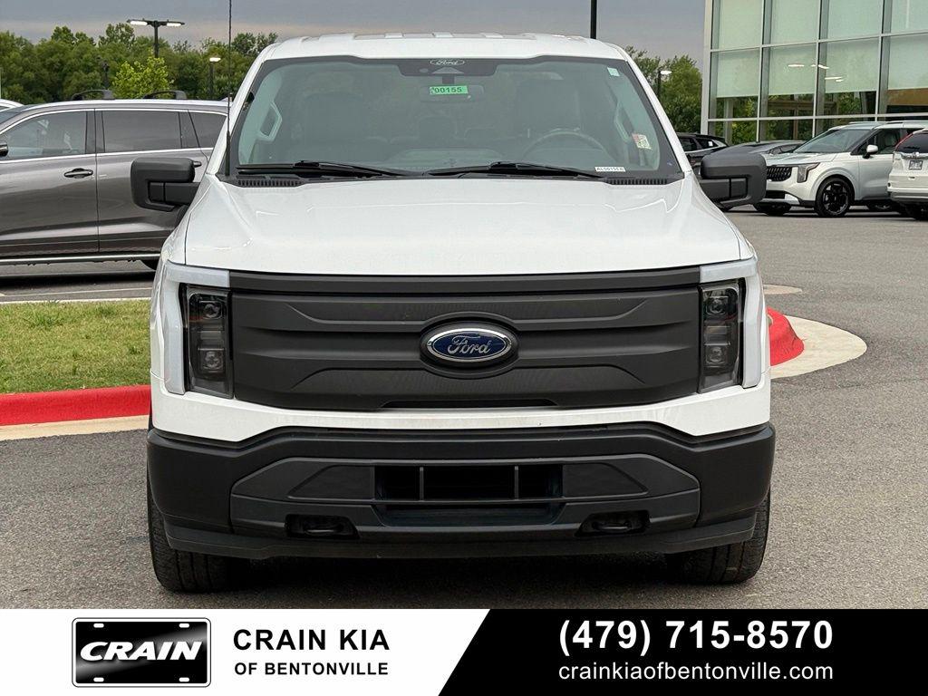 صورة 2 لـ 2022 FORD F-150 LIGHTNING PRO