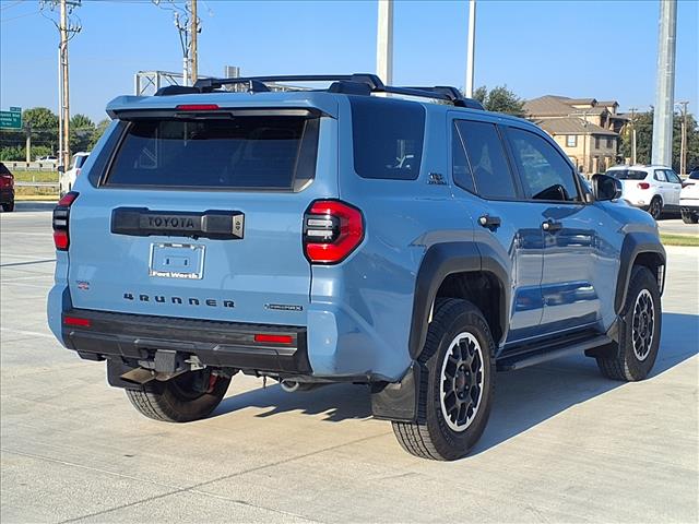 صورة 7 لـ 2025 Toyota 4RUNNER TRD OFF ROAD