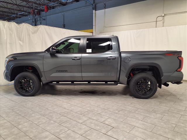TOYOTA TUNDRA - 4