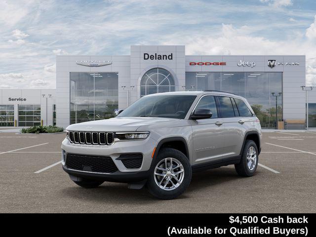 New 2026 Jeep Grand Cherokee Laredo