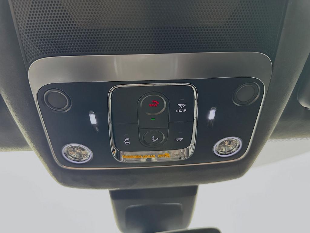 2026 Bentley FLYING SPUR V8 缩略图 31