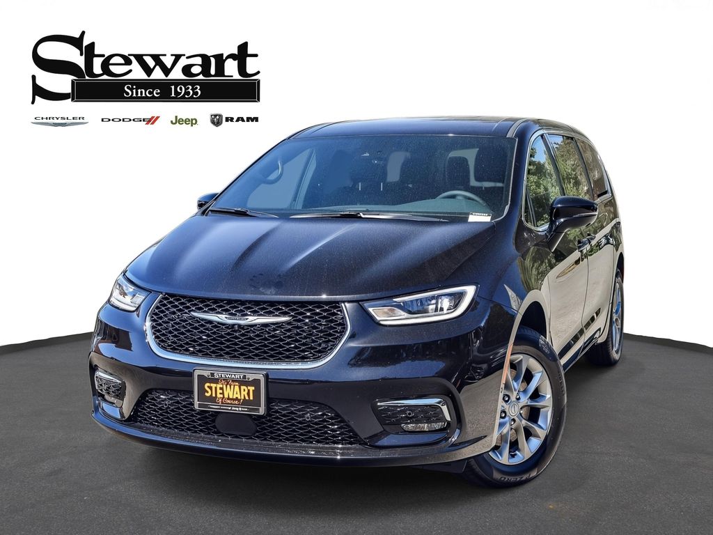 New 2026 Chrysler Pacifica L