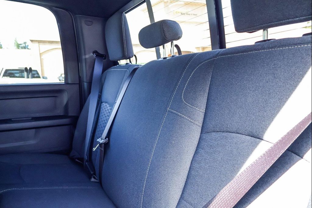 2026 RAM 2500 TRADESMAN CREW CAB 4X4 6'4' BOX — миниатюра 16