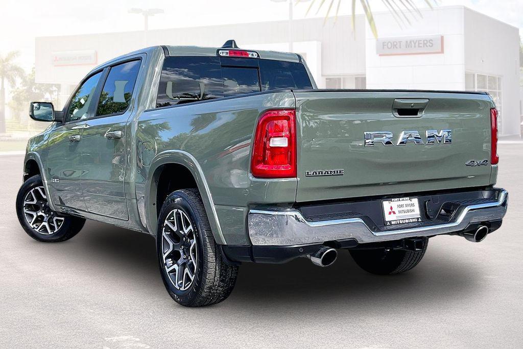 صورة مصغرة 30 لـ 2026 RAM 1500 LARAMIE